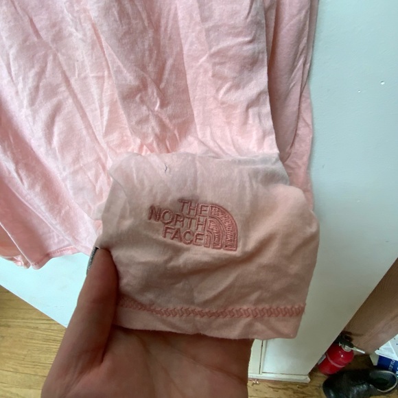 The North Face Long Sleeve Tee (Peach) - Picture 3 of 6
